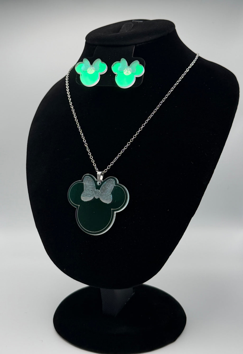 Aurora Magic Bow Iridescent Silhouette Necklace & Stud Earrings Set