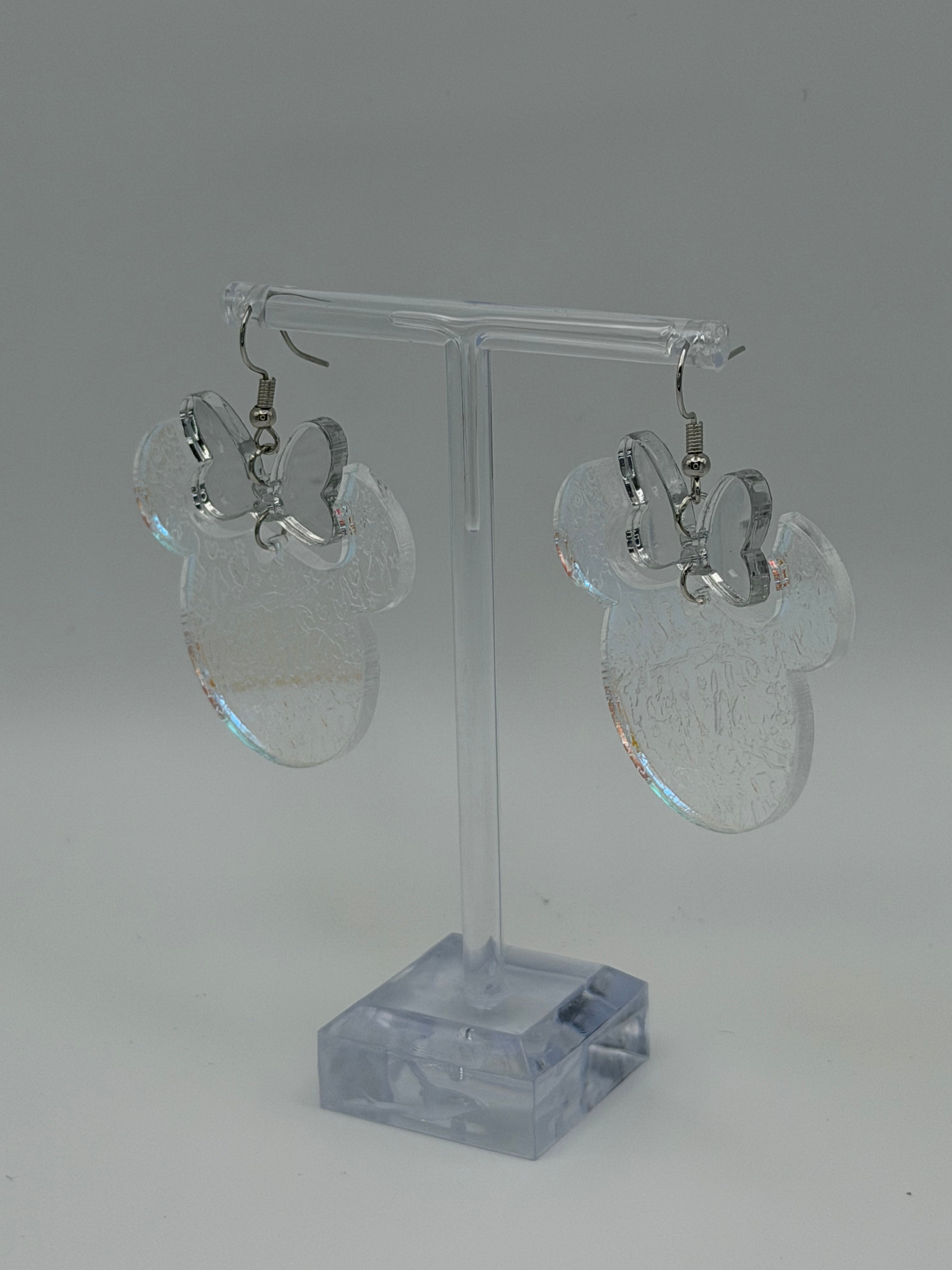 Magic Silhouette Emerald Two-Piece Articulated Dangle Earrings