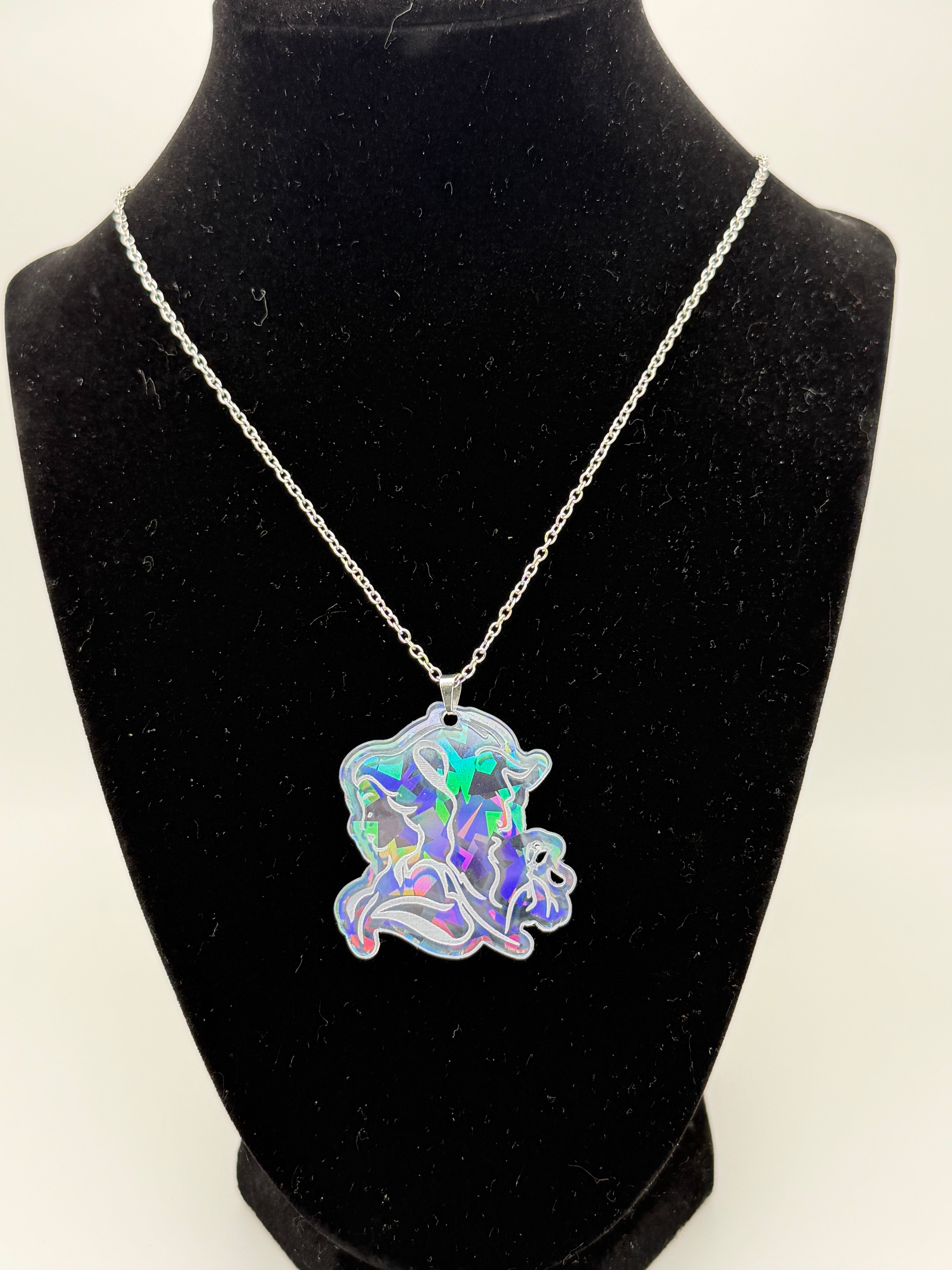 Enchanted Glass Princess Silver Cameo Pendant Necklace — Exclusive Edition