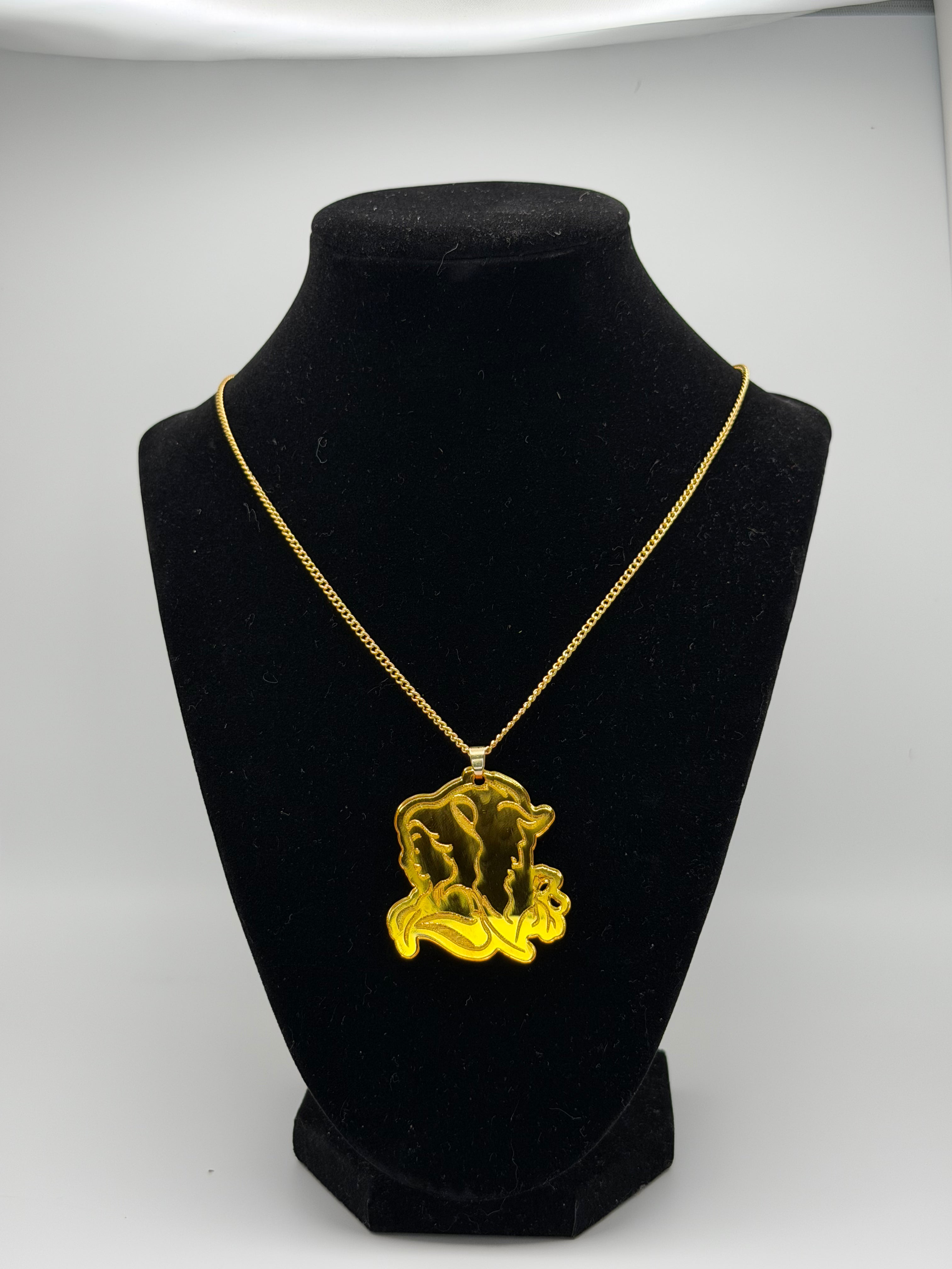 Enchanted Glass Princess Gold Cameo Pendant Necklace — Exclusive Edition