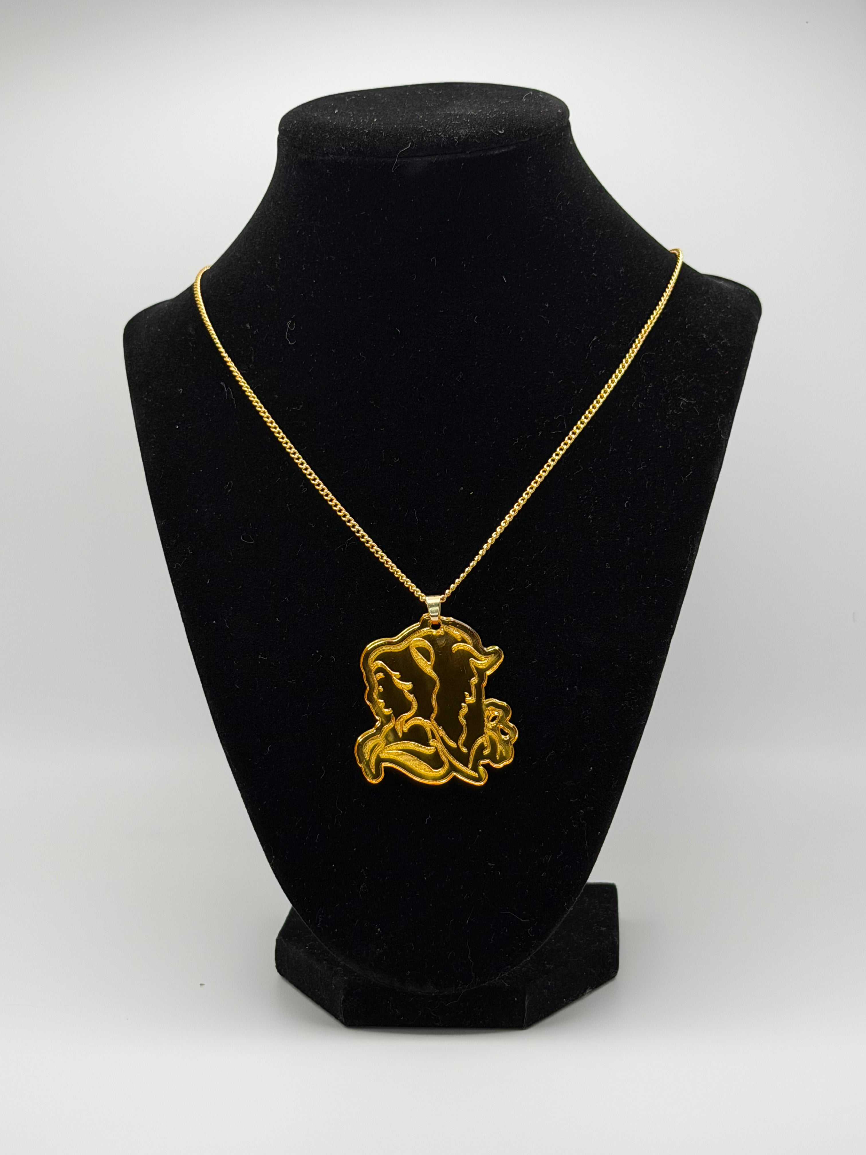 Enchanted Glass Princess Gold Cameo Pendant Necklace — Exclusive Edition