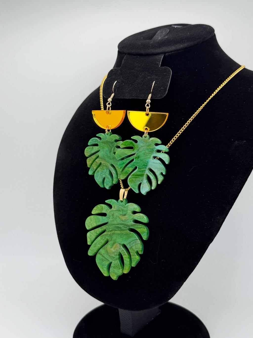 Emerald Leaf Necklace & Articulated Dangle Earrings Jewelry Set
