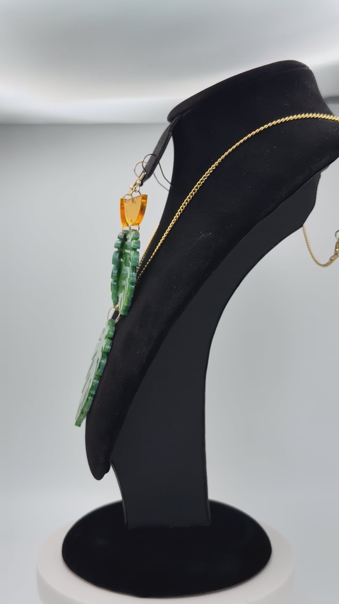 Emerald Leaf Necklace & Articulated Dangle Earrings Jewelry Set